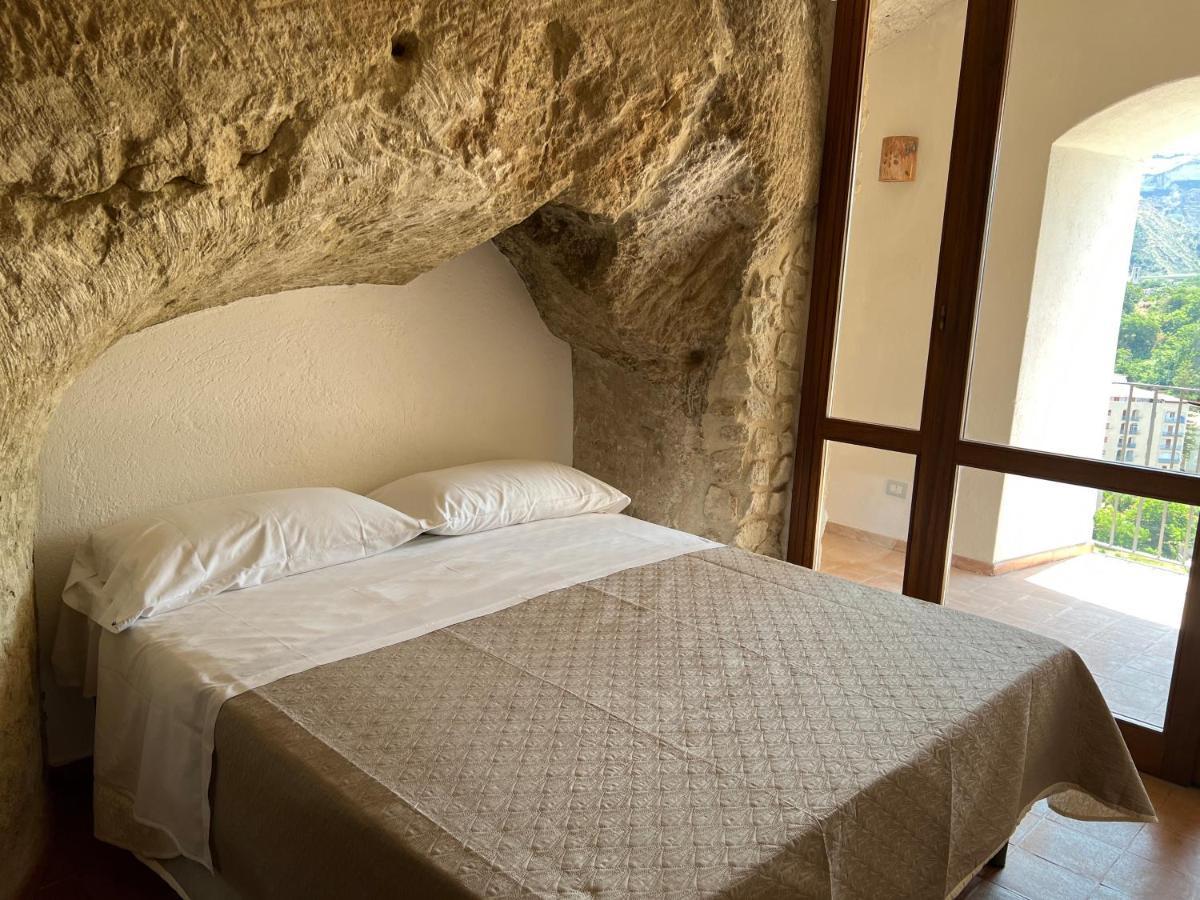 La Rupe Apartments Tropea Zewnętrze zdjęcie